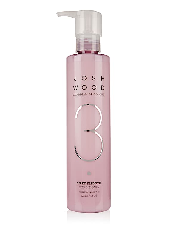 Seasalt and Amber Shower Gel 200ml