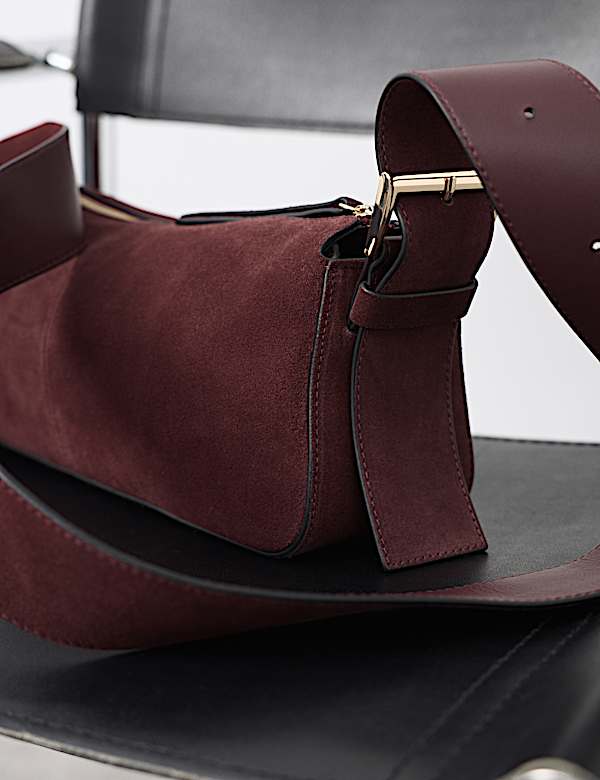 Sac &agrave; bandouli&egrave;re boxy en daim - CH