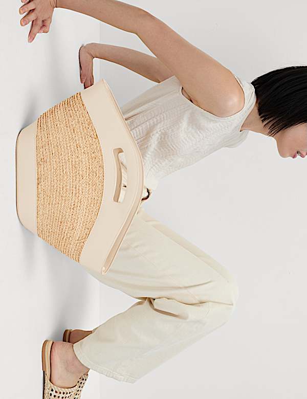 Straw Shoulder Bag - CH