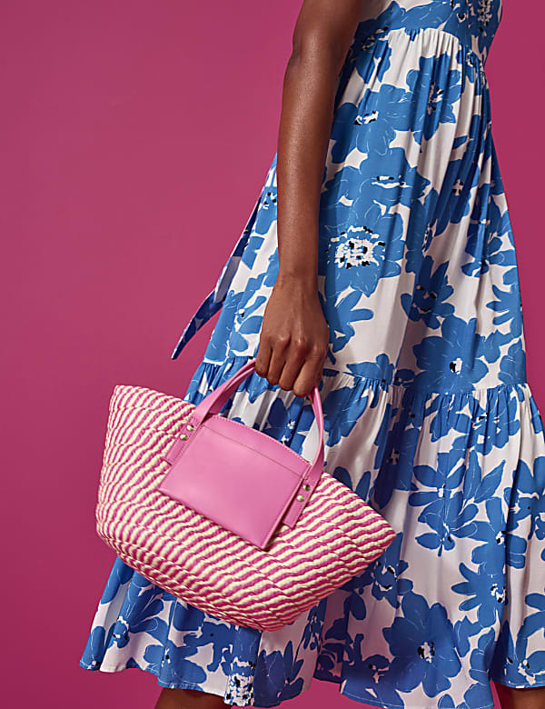Straw Drawstring Tote Bag