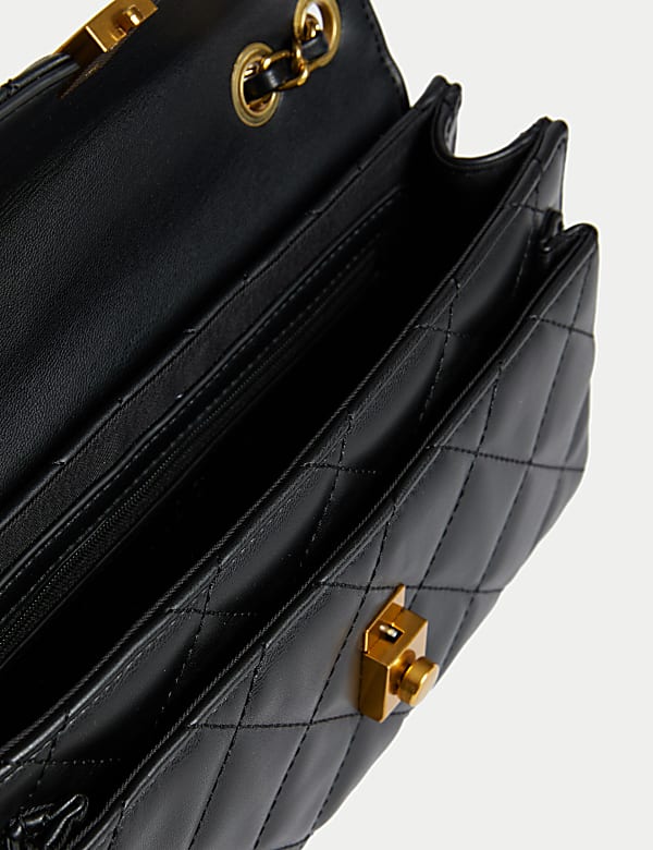 Quilted Chain Strap Cross Body Shoulder Bag