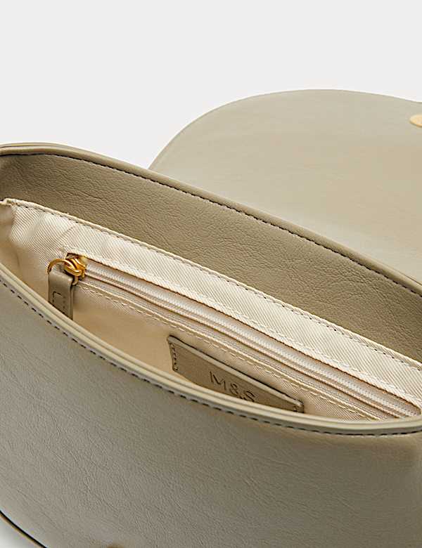 Sacoche &agrave; boucle - CH