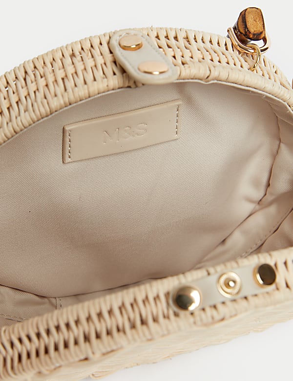 Rattan Top Handle Grab Bag