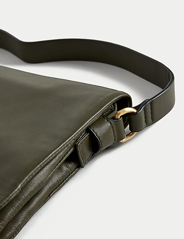 Marks and spencer messenger bag top