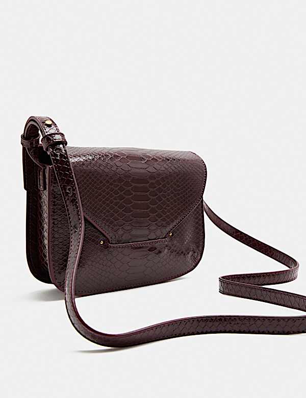 Snake Print Envelope Cross Body Bag - CA