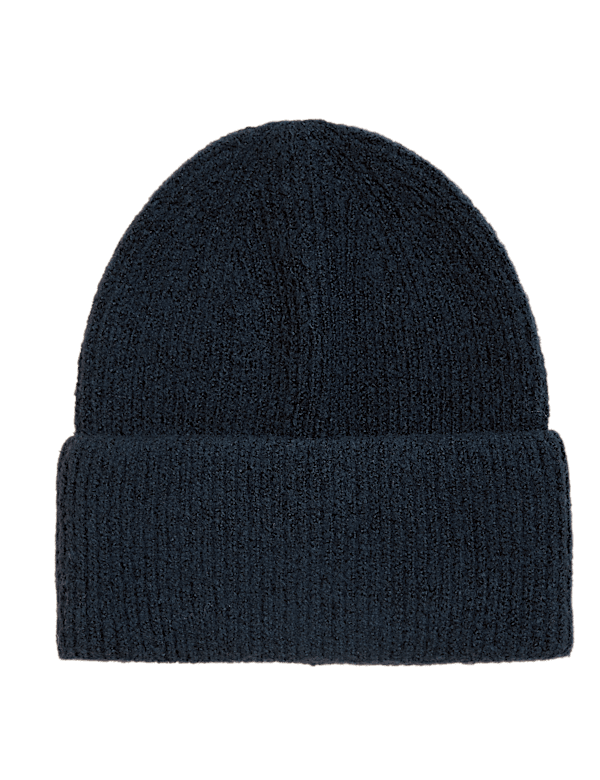 The Knitted Beanie