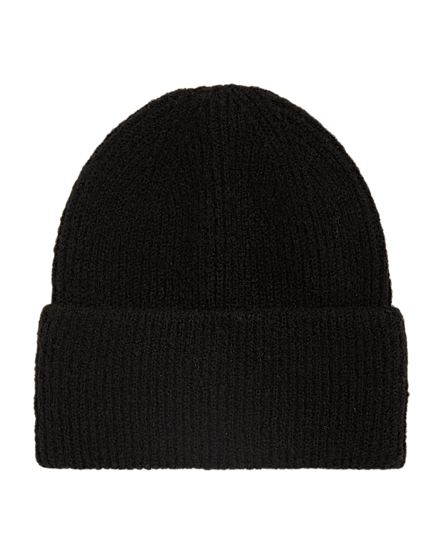 The Knitted Beanie