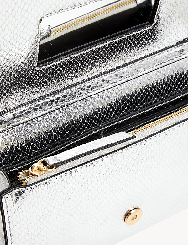 Foldover Clutch