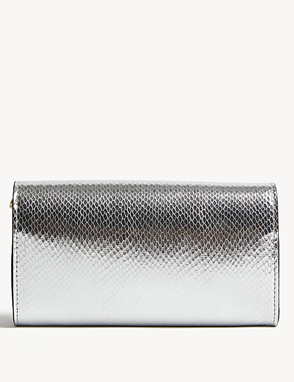 Foldover Clutch