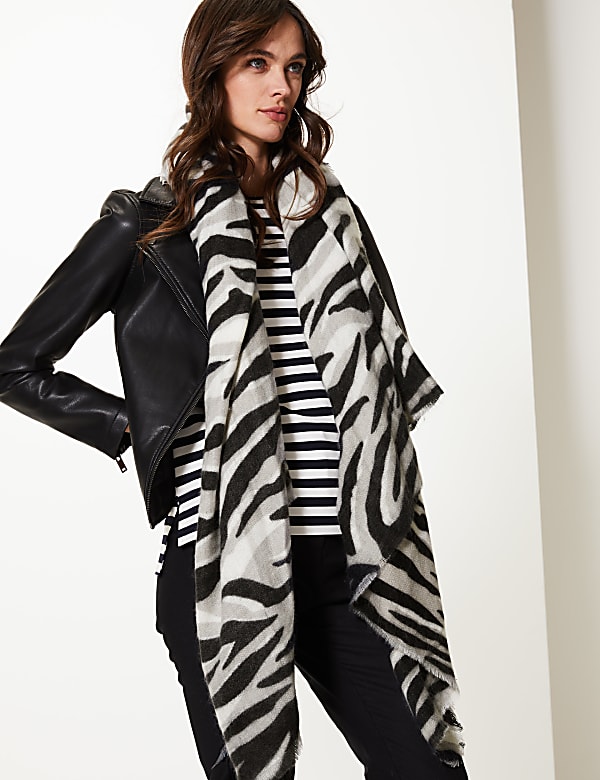 Fular con estampado animal - ES