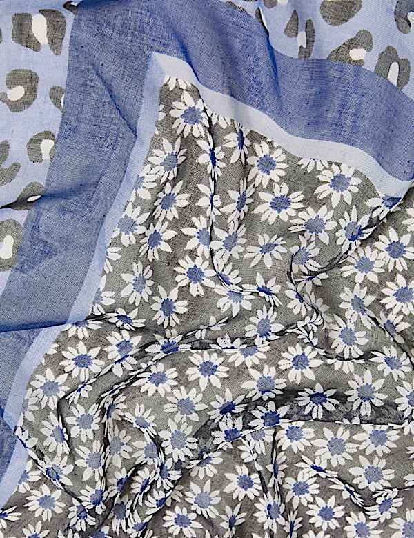 Printed Floral Scarf