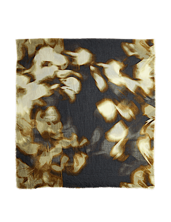 Printed Lightweight Scarf with Wool