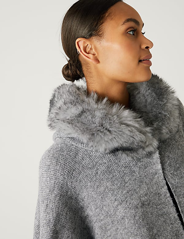 Hooded Faux Fur Trim Poncho