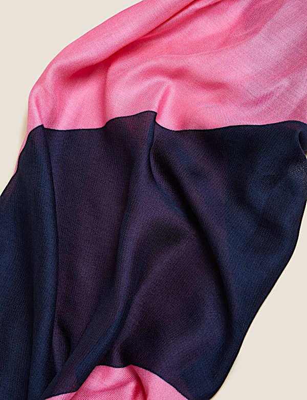 Printed Scarf With Modal