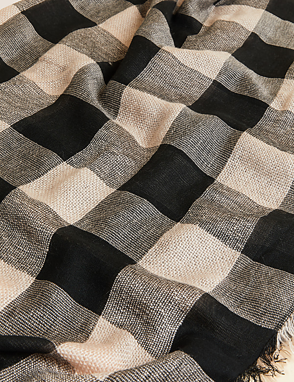 Checked Fringed Scarf with Wool