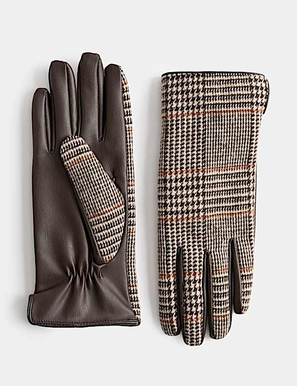 Checked Gloves