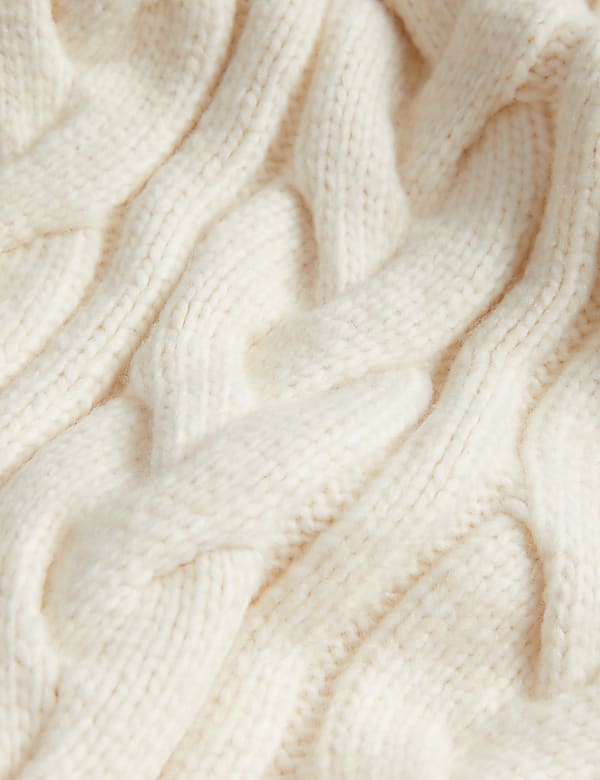 Cable Knit Scarf