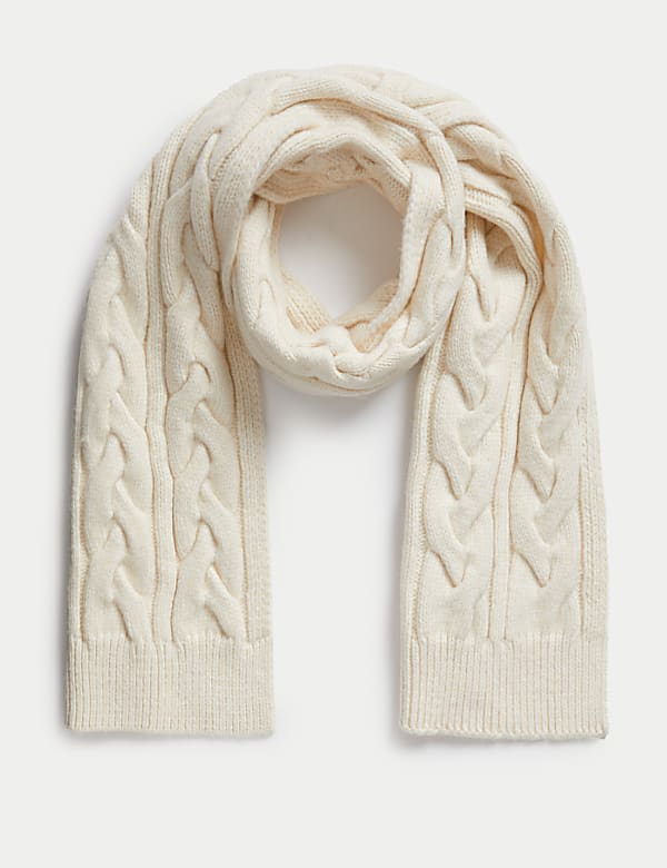 Cable Knit Scarf