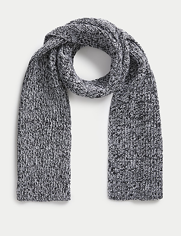 Chunky Knitted Scarf - AU