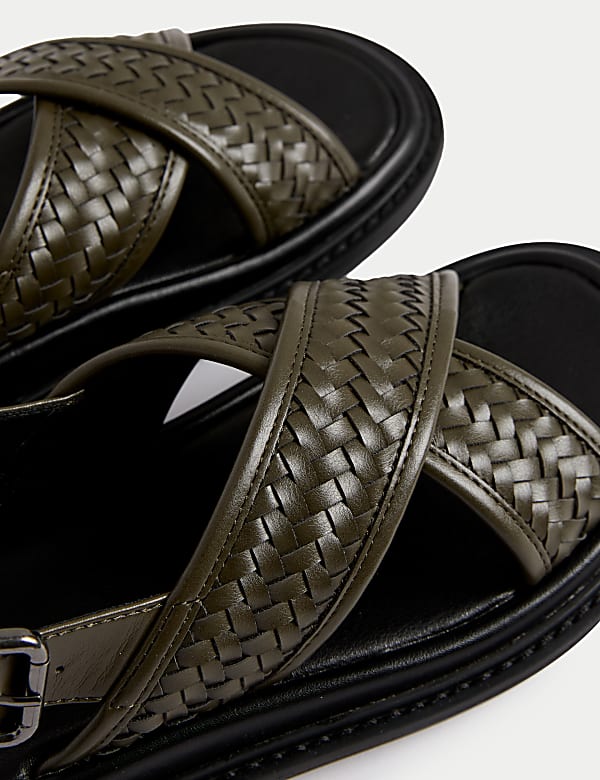 סנדלי פלטפורמה קלועים עם רצועת קרסול - IL