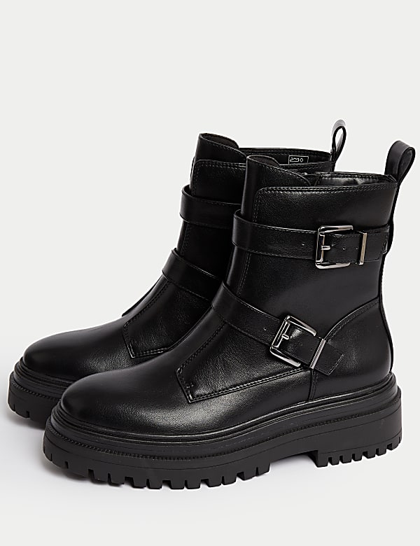 Chunky Buckle Flatform Ankle Boots - US