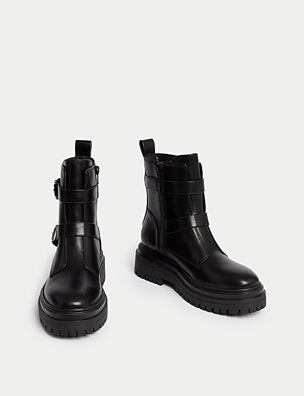 Chunky Buckle Flatform Ankle Boots - US