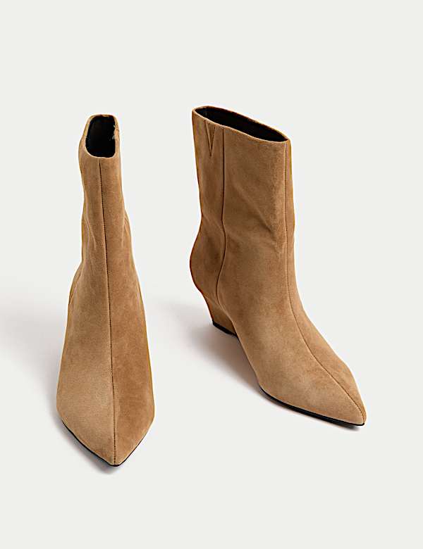 Suede Wedge Pointed Ankle Boots - SK