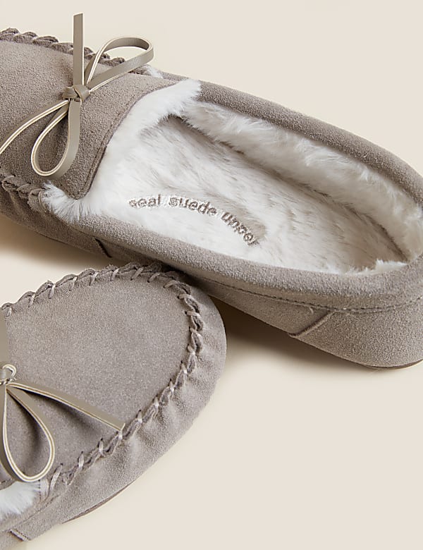 Suede Bow Faux Fur Lined Moccasin Slippers