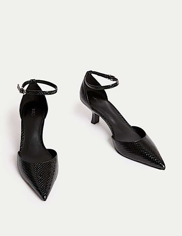 Pumps mit Kn&ouml;chelriemen, Kitten-Heel und spitzer Zehenpartie - AT