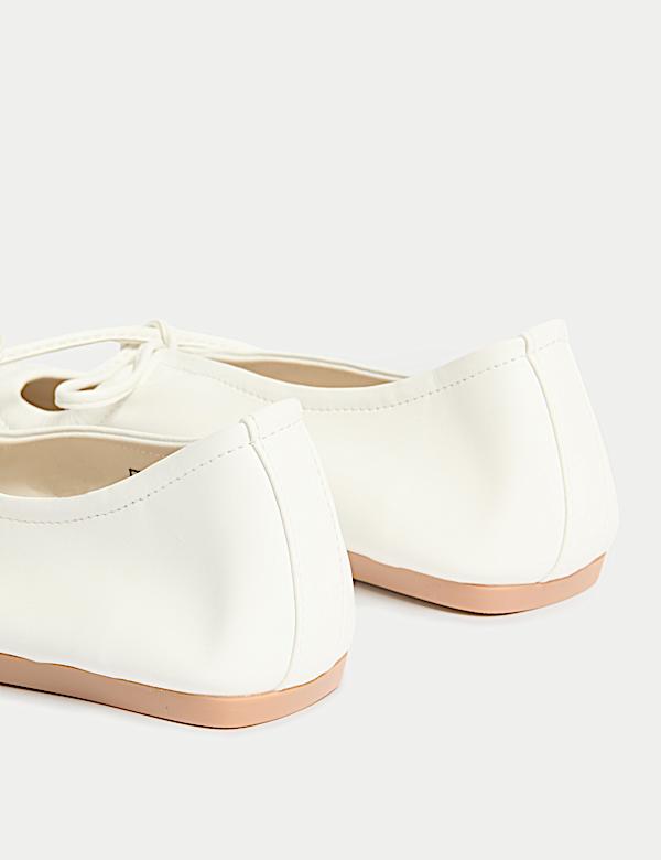 Bow Flat Ballet Pumps - HU