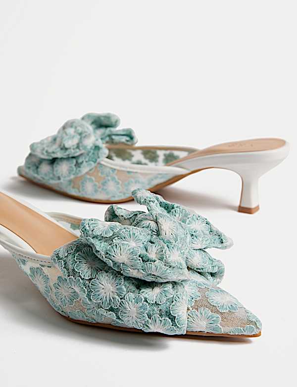 Φλοράλ mules με μικρό τακούνι και φιόγκο - GR
