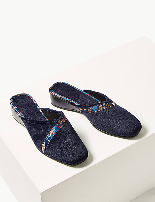 Mule slippers with wedge heel sales