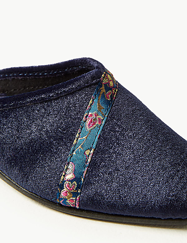 Floral Braid Wedge Heel Mule Slippers