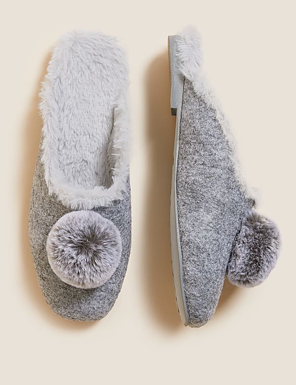 Felt Pom Pom Faux Fur Mule Slippers