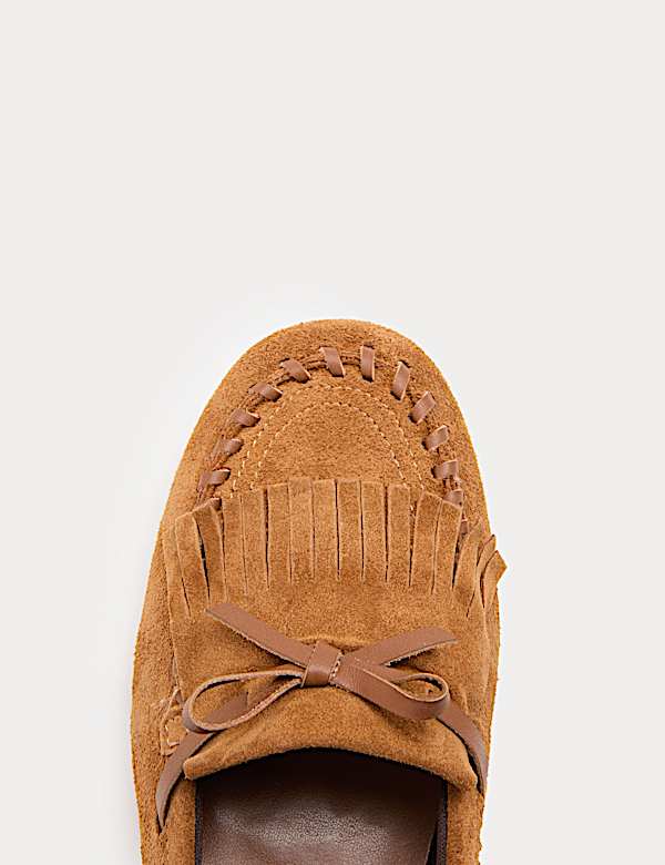 Suede Tassel Bow Flat Loafer - IL