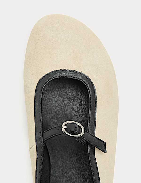 Ballerines Mary Jane en daim &agrave; semelle plate - CA