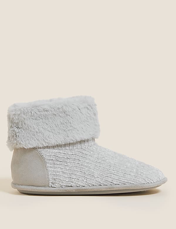 Chenille Slipper Boots with Freshfeet™