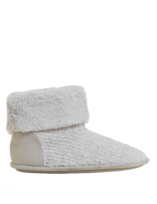 Chenille Slipper Boots with Freshfeet™
