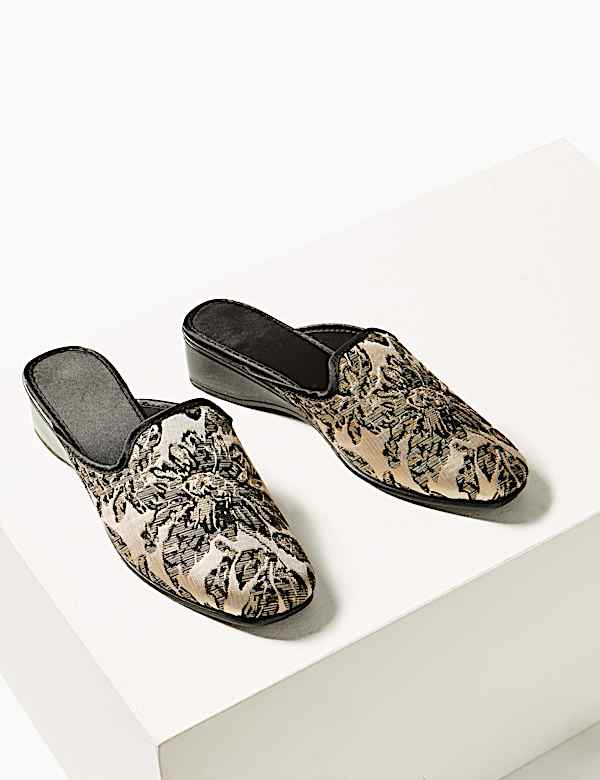 Wedge Heel Floral Print Mule Slippers