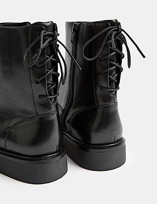 Skórzane botki na słupku - PL