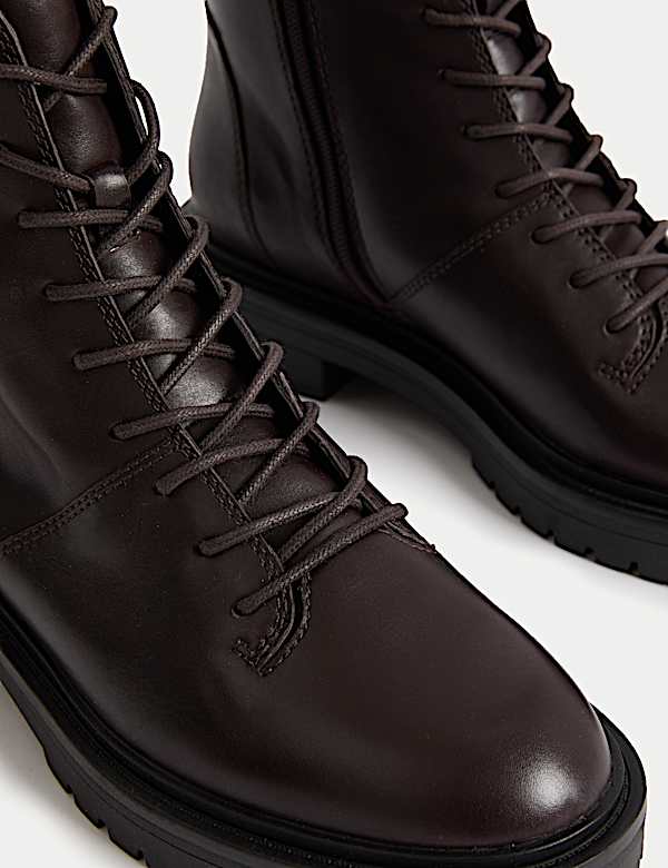 Bottines en cuir à lacets - FR