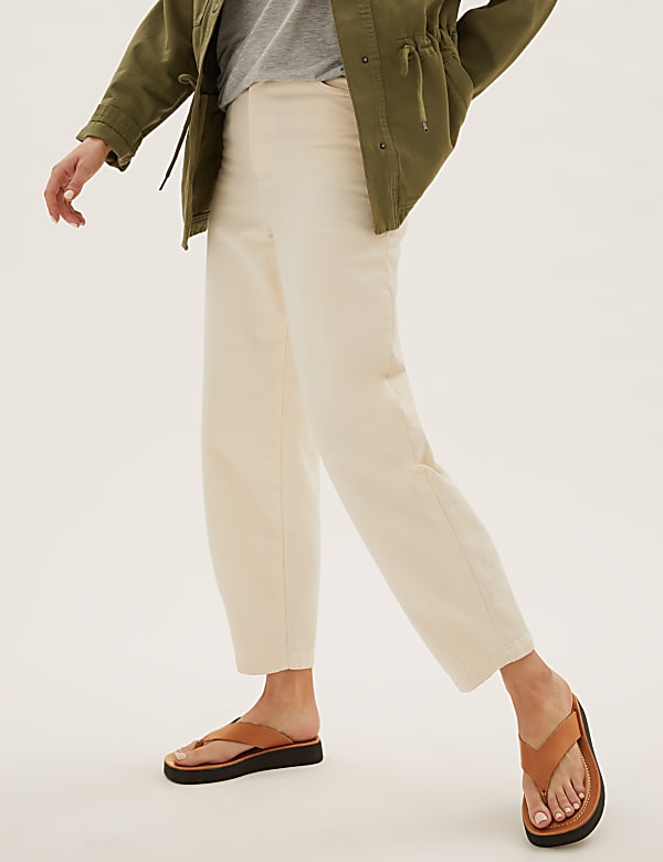 Leather Flatform Flip Flops