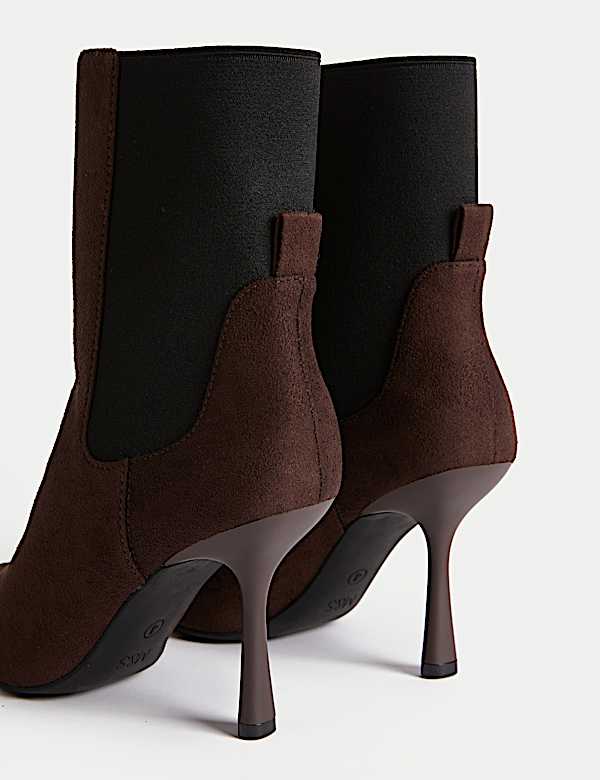 Botines con puntera de pico con tac&oacute;n de aguja - US