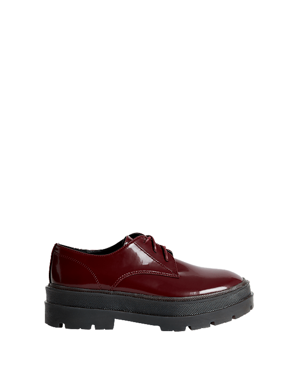 Chunky Lace-Up Flatform Brogues