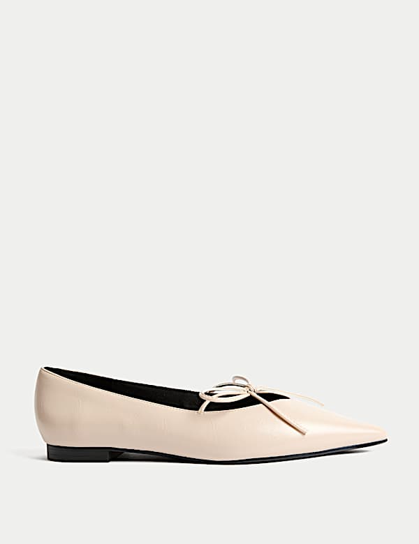 Platte pumps met spitse neus en strik - NL