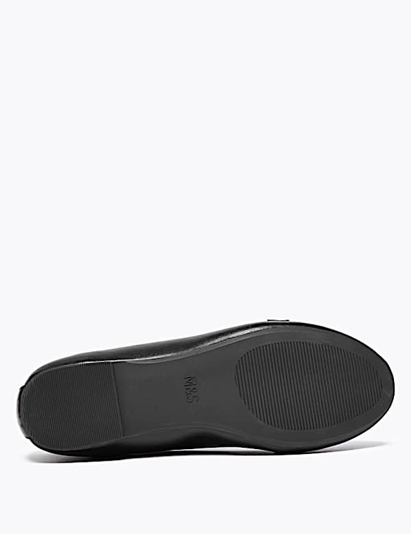 Tassel Trim Loafers