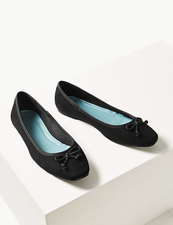 Square Toe Pumps
