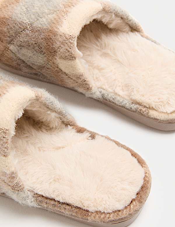 Printed Quilted Slippers with Secret Support - LV