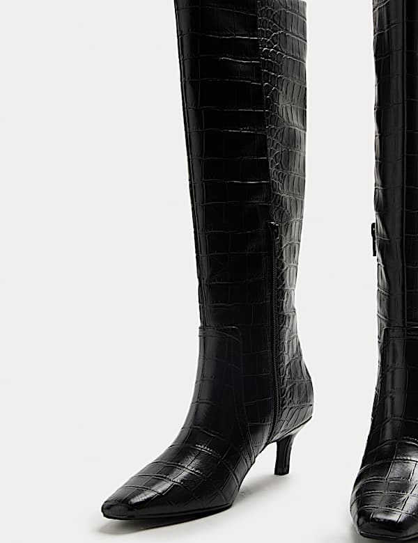 מגפי עור תנין בגובה הברך עם עקב קיטן - IL