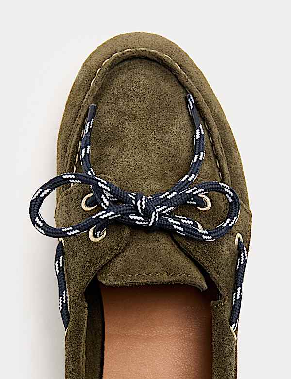 N&aacute;uticos de ante con cordones en contraste - US